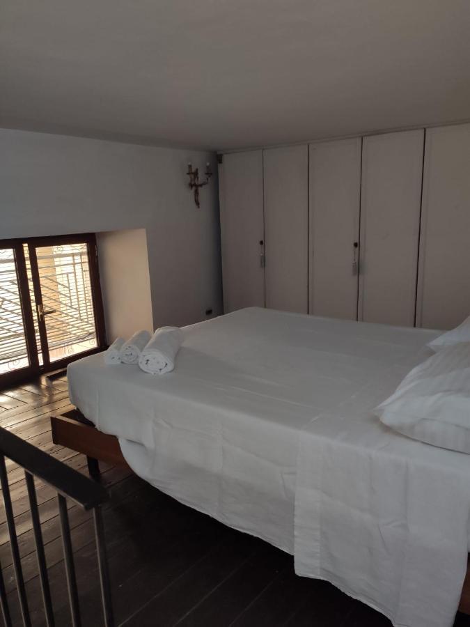 Appartamento Centro Storico Naples Exterior photo